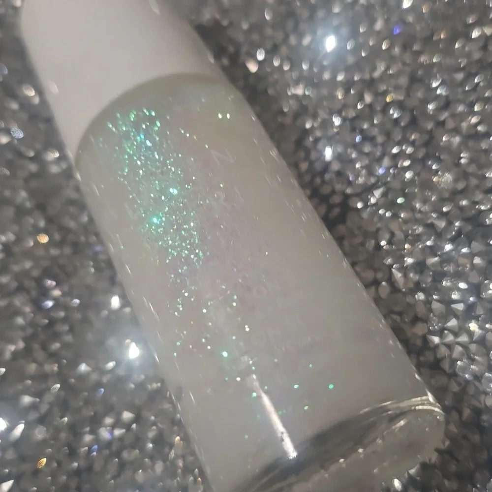❇️UNICORN Lavender Stardust Roll-On Shimmer NWT - Picture 9 of 9